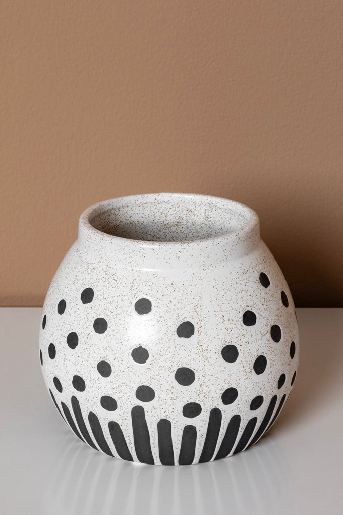 Bella Dotted Vase