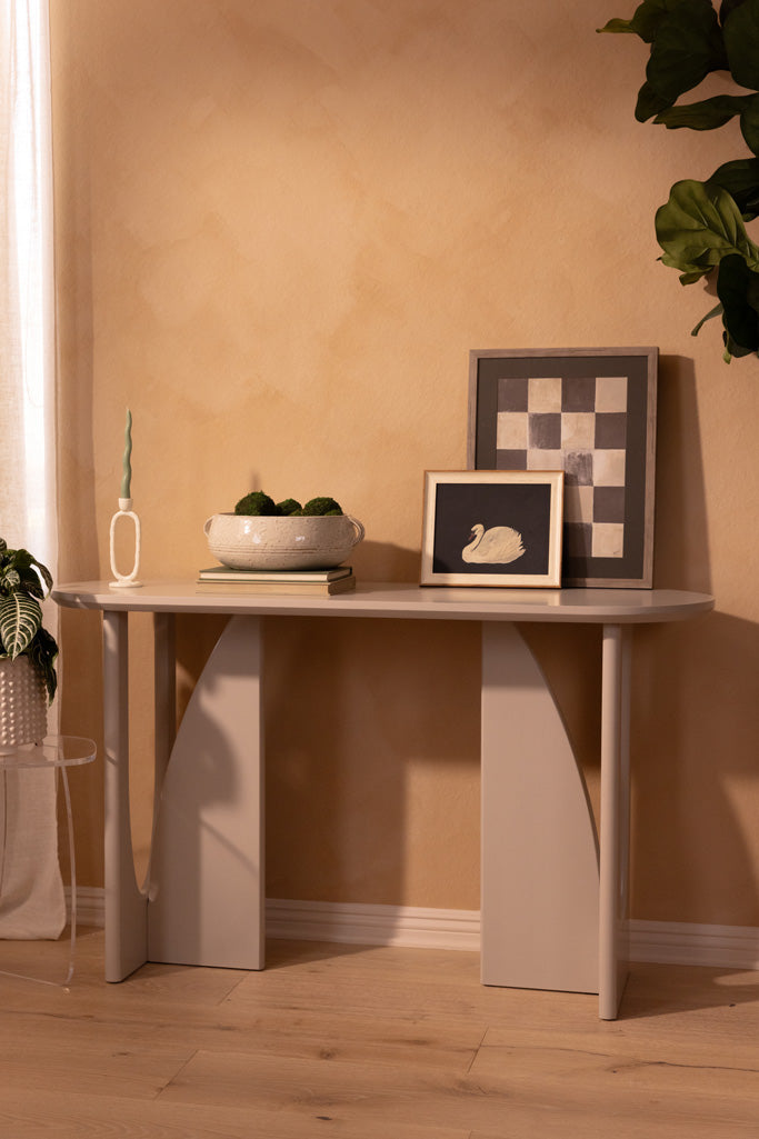 Fluted Vs Reeded The Difference Between Fluted and Reeded Furniture – Cura Home